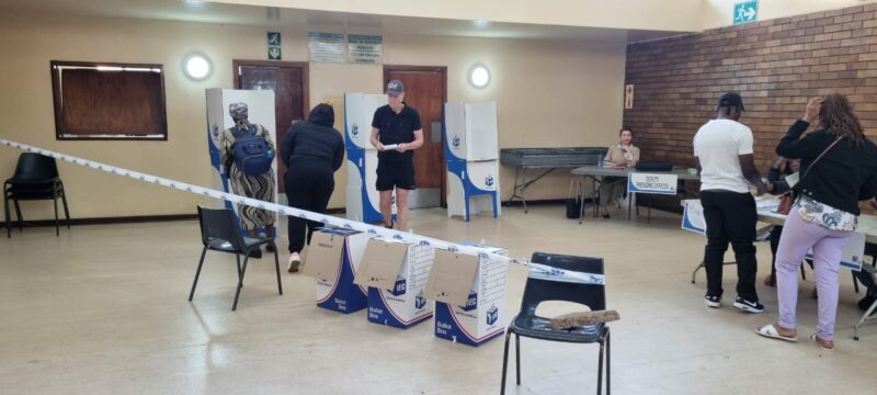 Voters can request a replacement ballot paper, but only if the spoilt ballot has not been placed in the ballot box.