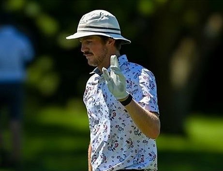 Sean Paxton is moving up in the golfing world.