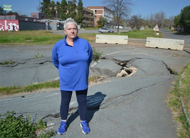 The subsidence's collapse could result in the loss of life, the loss of private property