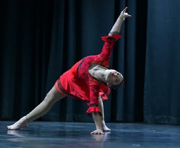 She was awarded a third place bronze medal for her excellent efforts in the 13 and 14 Years Amateur Jazz Solo category.