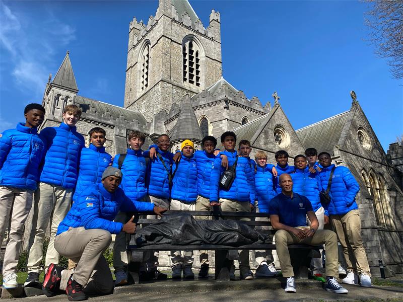 Grade 8–11 rugby players from St Benedict’s College toured the UK during the April holidays, training with elite clubs like Sale Sharks and Saracens Academy while exploring top stadiums and cities in England, Ireland, and Wales.