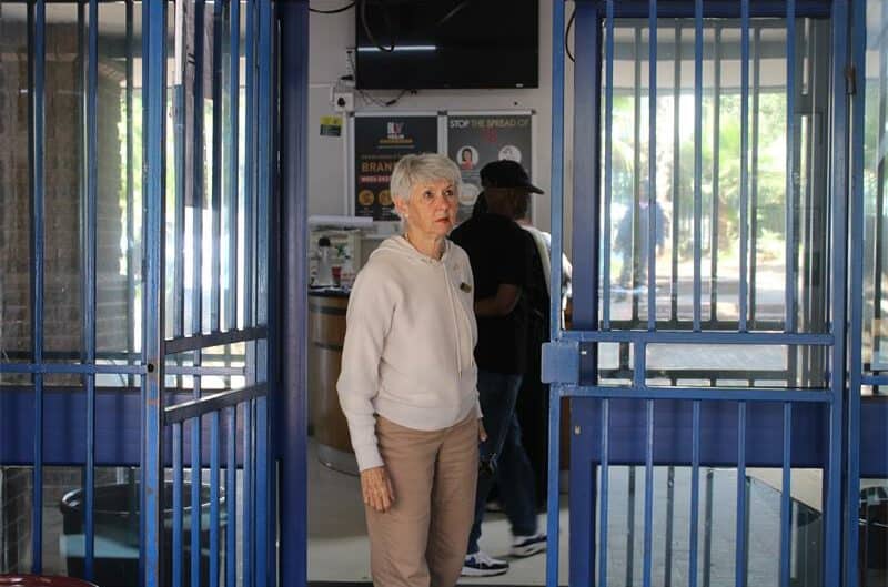 Bedfordview Clinic is facing growing criticism as collapsing ceilings, staff shortages, and a lack of basic maintenance highlight the severe impact of ongoing budget cuts and neglect.