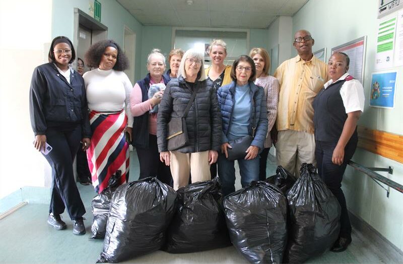 Inner Wheel Bedfordview and Tomorrow2gether donated 50 baby packs to Edenvale Regional Hospital's maternity ward, offering comfort and dignity to new mothers in need.