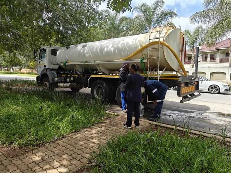 Ward 20 Clr Jill Humphreys points to low pressure from Rand Water and municipal project delays as the core issues.