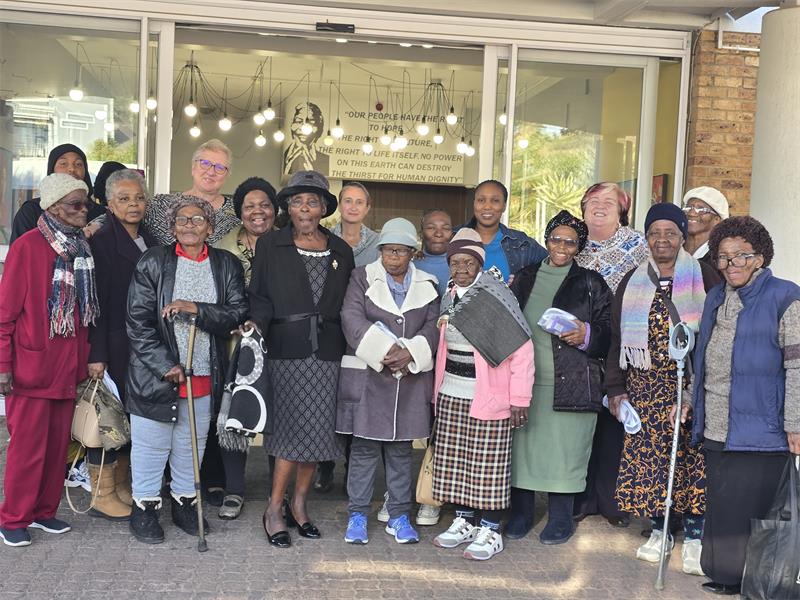 “This initiative was our way of giving back to the community and reconnecting with the gogos who remain close to our hearts.”