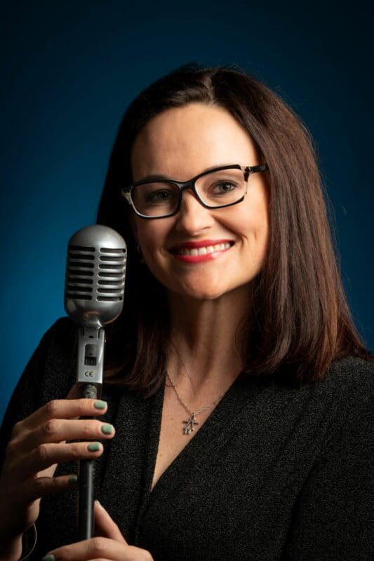 One lucky couple will win tickets, a luxury stay, meals, and a special meet-and-greet with Helenè herself.