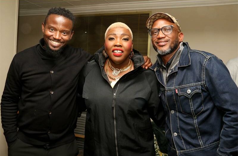 Douglasdale’s queen of comedy, Celeste Ntuli, joined by Skhumba Hlophe, Ndumiso Lindi, Trevor Gumbi and Tsitsi Chiumya, had 3,500 fans laughing non-stop at the Emperors Palace Centre Court.