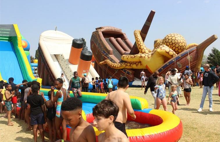 Bedfordview Primary School’s popular Annual Fun Day Fundraiser to help with expansions and upgrades of school projects.