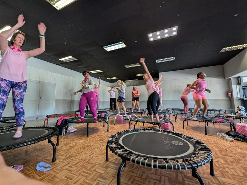 The Rebound for Hope Marathon at Jeppe Quondam Sports Club fulfils its goal to raise awareness and funds for Cansa while promoting the benefits of exercise, positivity, and connection.