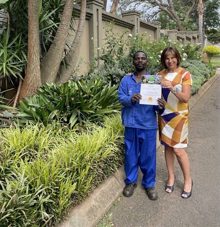 Before November 20, Bedfordview residents may enter Better Bedfordview’s Best Pavements Competition.