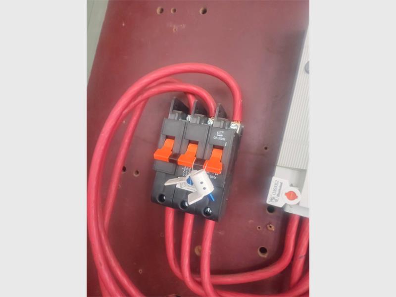 The Ekurhuleni Metropolitan Police Department (EMPD) and the Energy Department have disconnected seven business premises for non-payment and removed several illegal connections during a joint enforcement operation.