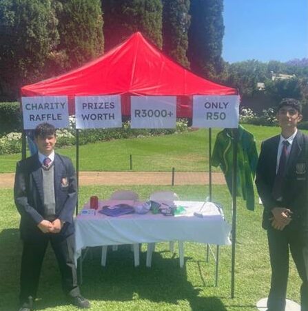 Grade 10 learner and Bedfordview resident is impressed and inspired when golfers give more than the set target of R3000.