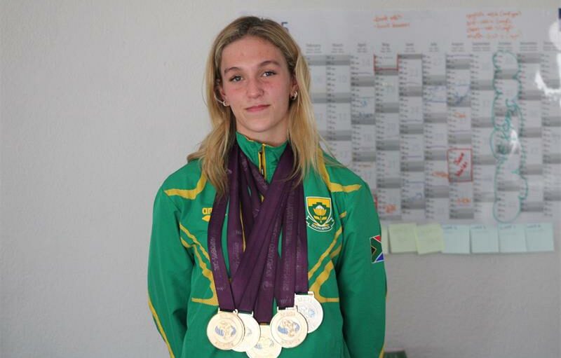Scarlett le Roux ended her competitive year on a high, earning two medals and achieving three personal bests at an international gala in Minsk.