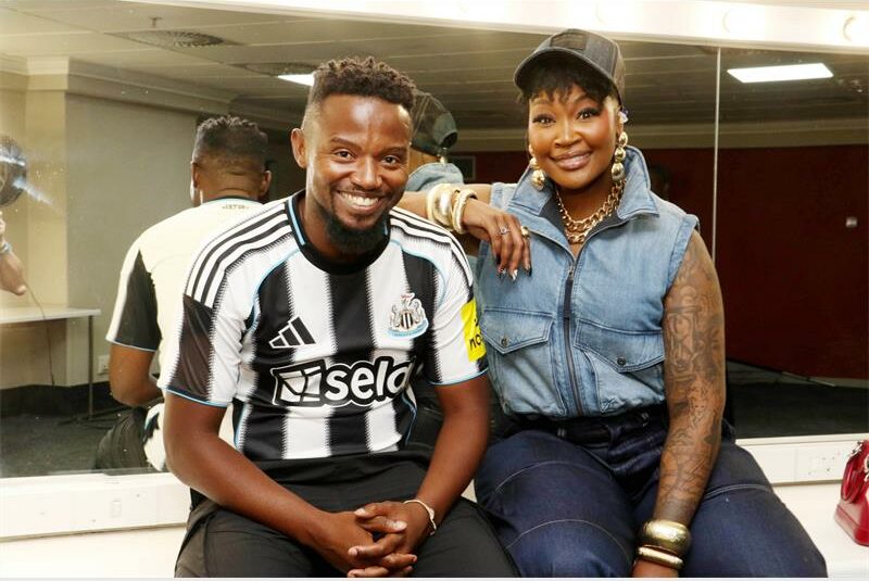 Held at the centre court, thousands of fun-loving fans enjoyed the Metro FM Heatwave Gauteng event.