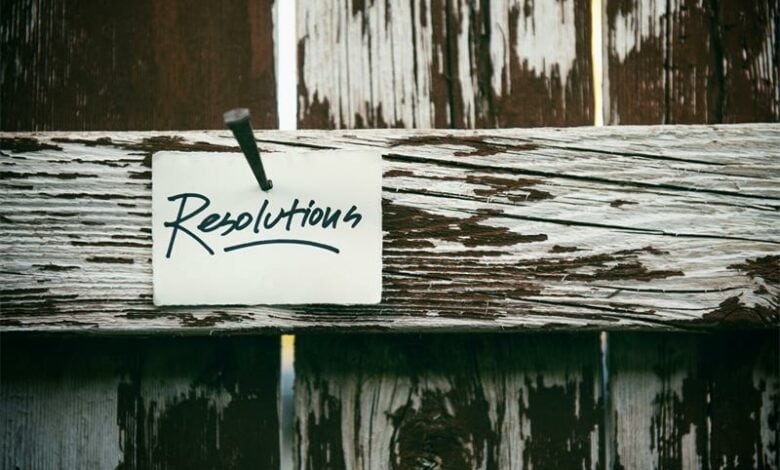 Your New Year’s resolutions keep failing because you might be setting them wrong. Here’s how to set goals you can actually achieve in 2026.