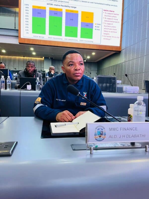 City Manager Kagiso Lerutla is leading strategic engagements with National Treasury to assess Ekurhuleni’s revenue-generating services, including water, electricity, waste management and wastewater treatment.