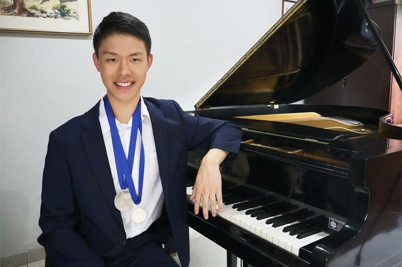 A young pianist from Saheti School took home a silver medal after being selected as one of only six finalists nationwide in the National Youth Music Competition.