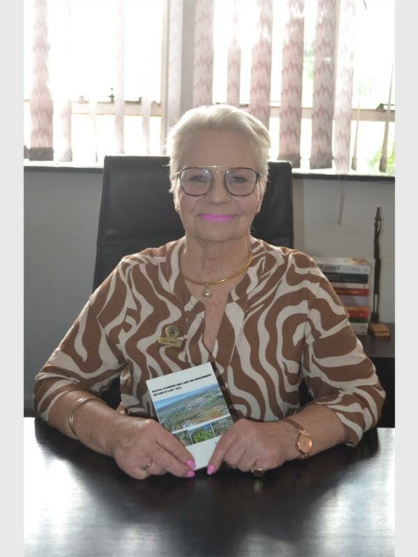 Ward 18’s Heather Hart urges estate agents to report unlawful land use or face possible penalties.