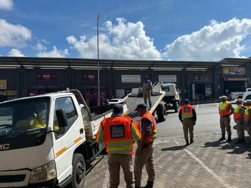 The Ekurhuleni Metropolitan Police Department (EMPD) conducted a targeted operation to clamp down on illegal parking, unlicensed trading and by-law violations.