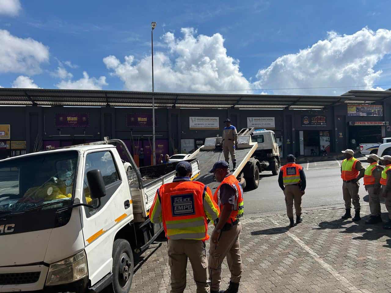 12 vehicles impounded in Edenvale CBD clean-up operation