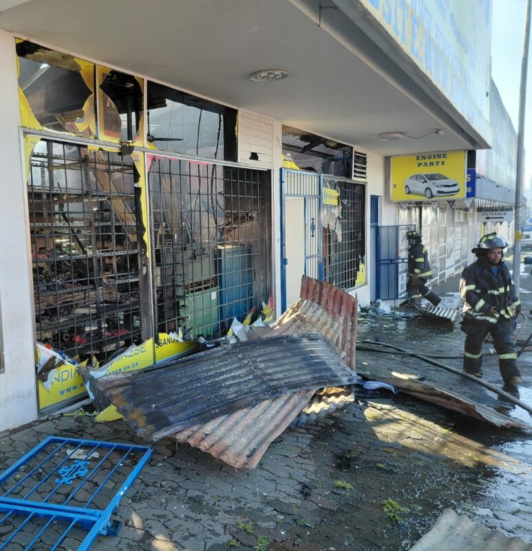 Two private firefighters injured during response to blaze near Van Riebeeck Avenue and Ninth Street. The cause of the fire is under investigations.
