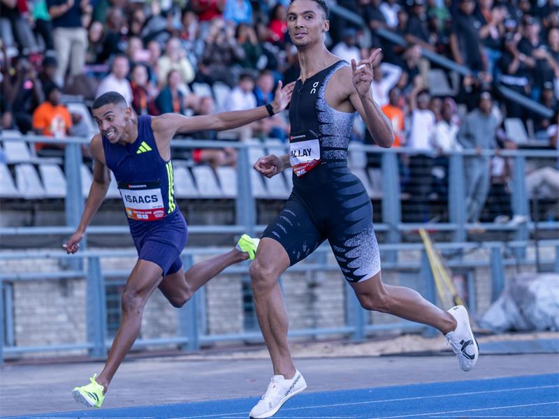 After winning his second national 400m title, he carried the momentum into the SuperSport Simbine Classic.