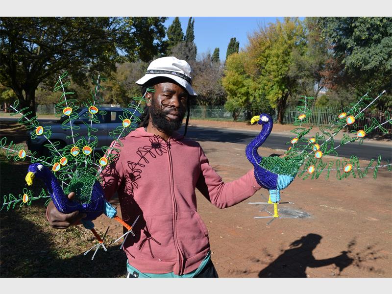 After leaving Zimbabwe, Genius Fernando turned to wire and bead art and now showcases his work in Edenvale.