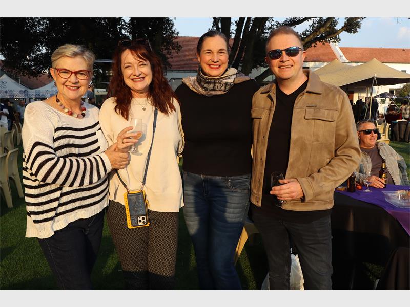 St Andrews Food and Wine Festival draws crowds for rowing fundraiser