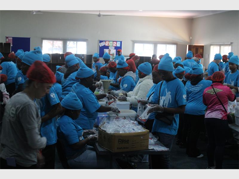 The meals will be distributed to 65 ECD centres in Ekurhuleni and 70 in the West Rand, including Soweto.