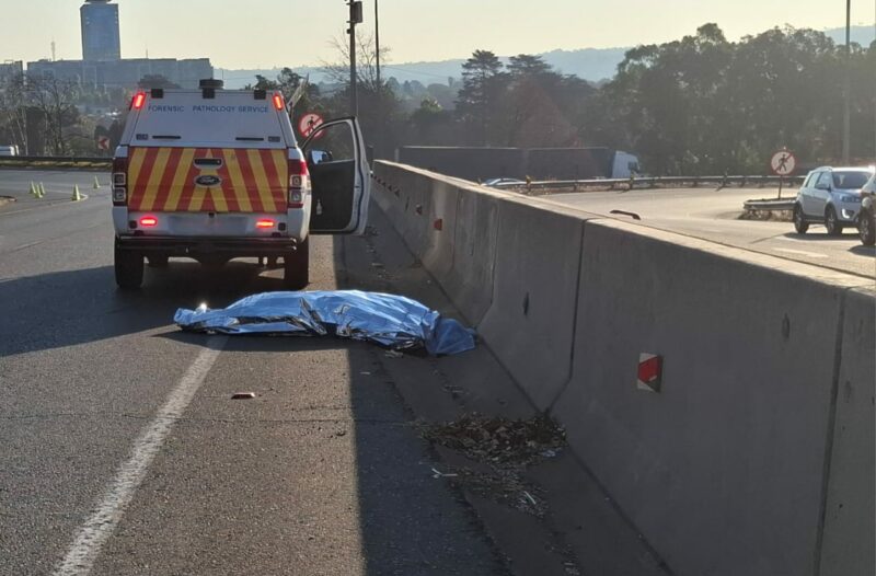 Police are investigating a murder and kidnapping after one man was shot dead and another was abducted on the N3 on-ramp from Van Buuren Road.