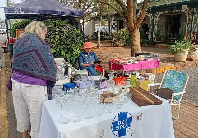 The NPO Germiston Bedfordview SPCA is appealing for volunteers to assist at its Charity Shop as well as a volunteer photographer.