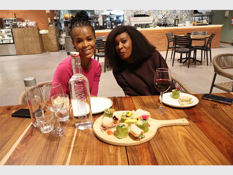 Bedfordview residents attended a health talk at Jackson’s Real Food Market, where founder Gary Jackson discussed nutrition, natural produce and the importance of understanding the food we eat.