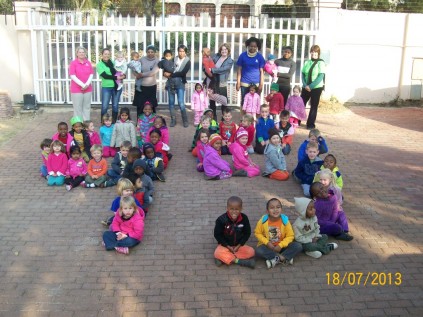 95: Children from the Paulshof Educare Centre sit in formation to honour Madiba's age.