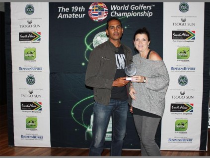 GREAT ACHIEVEMENT: Beverley Theron, event managing executive of World Golf Events SA, congratulates Kamalan Munsamy on his victory