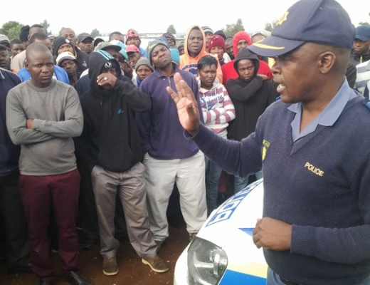 FEEDBACK SESSION: Acting Station Commander of Diepsloot provides the community with feedback on police operations.