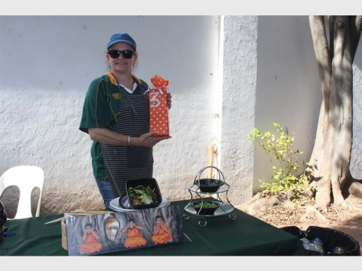 BIG SMILES: Third place winner of the potjie competition, is school teacher, Mandy Bouwer.