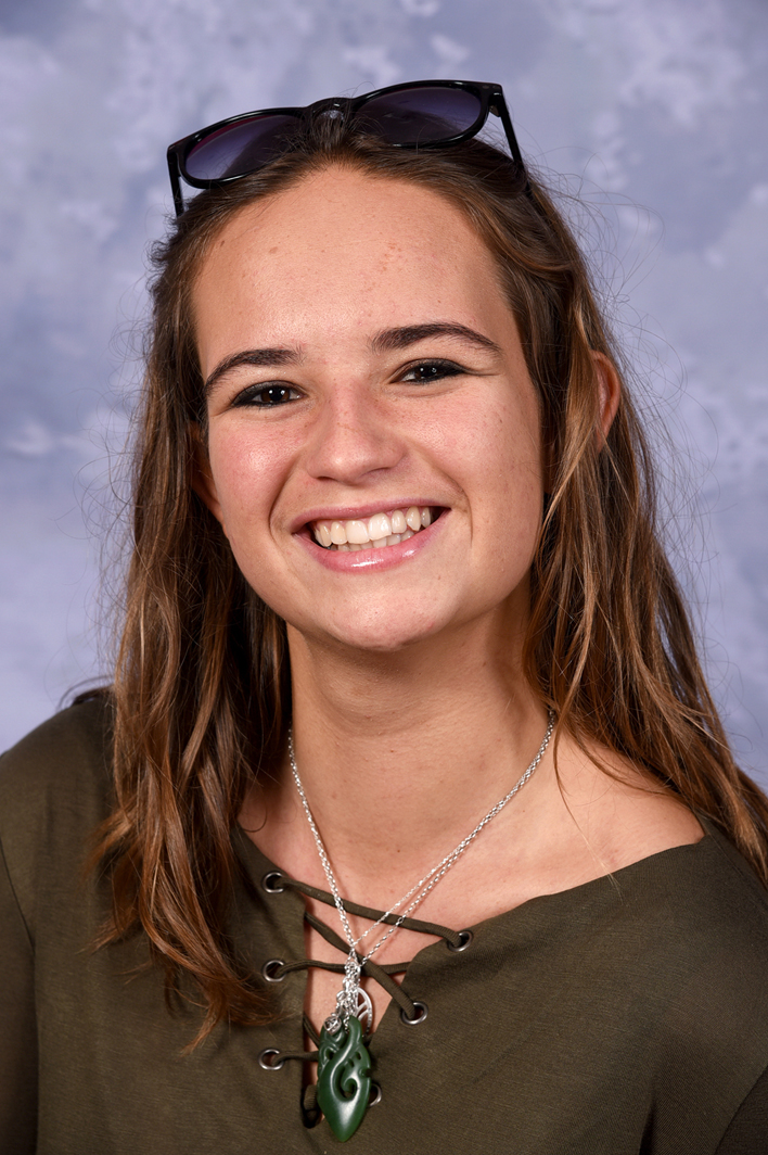 Petya Bartosch 5 distinctions