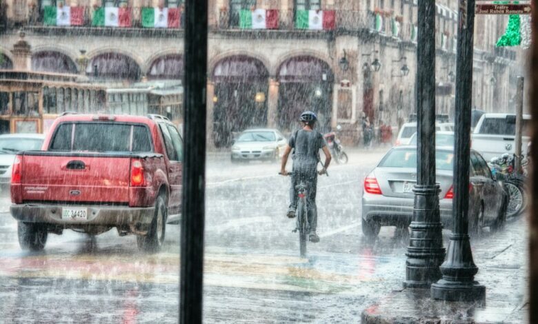 pexels-genaro-servín-763398 heavy rainfall