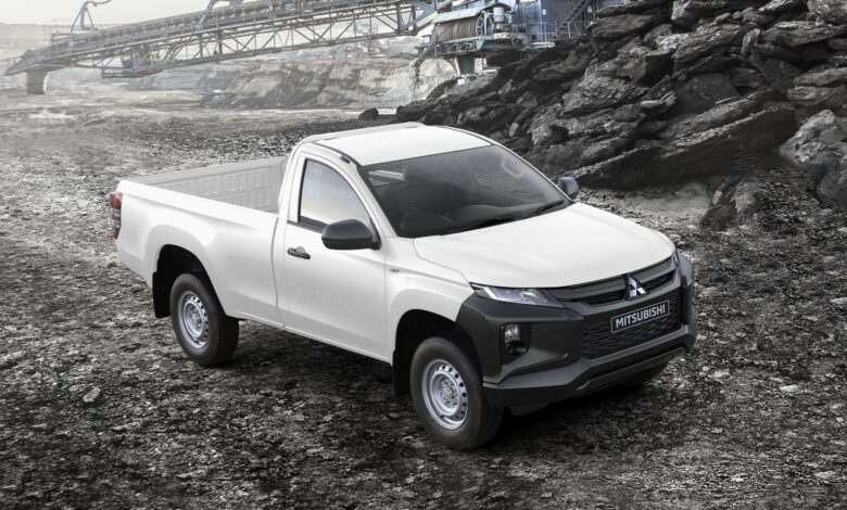 _19_L2_RH_THA_P23-24_181001_trim_retouched_v2_1800x1800