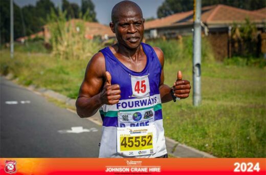 Vincent Manazere finished the race in 03:21:05 and was the second member of his team to finish the 42km race.