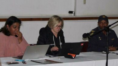 Jessica Louwrens, Wendy Campbell, and Surgent Lungi Mbatha.