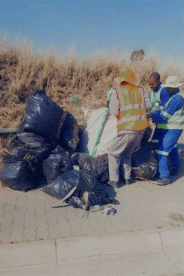 Future City Fourways clean-up.