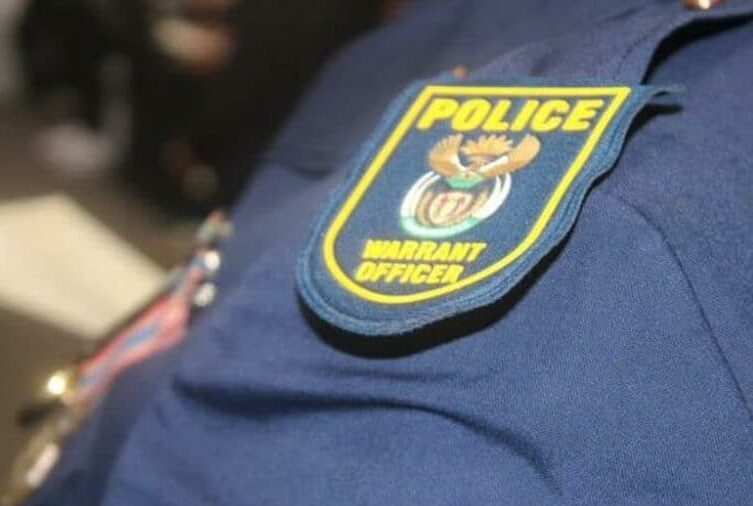 With the festive season in full swing, Douglasdale police and CPF units share essential tips to avoid drink spiking. Stay alert, protect your friends, and celebrate this holiday season.