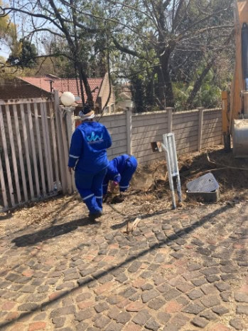 Johannesburg Water has confirmed it is investigating the case of a Sunninghill pensioner who has been left high and dry after a disputed smart meter installation.
