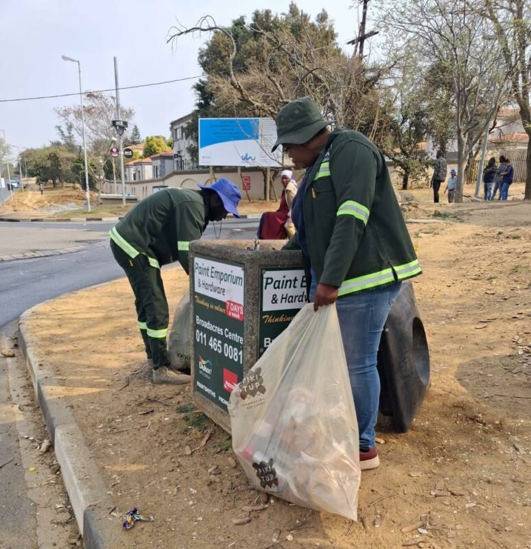 Ward 115 Urban Inspector Cindy-Lee Speirs led a clean-up blitz tackling potholes, litter, illegal adverts, and infrastructure faults in Craigavon, bringing much-needed relief to residents.