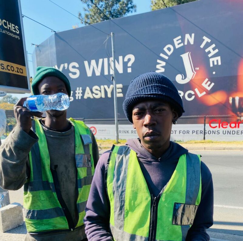 While the JMPD warns motorists to stop tipping informal pointsmen, one Fourways resident believes the solution lies not in punishment, but in turning the problem into a jobs and training opportunity.