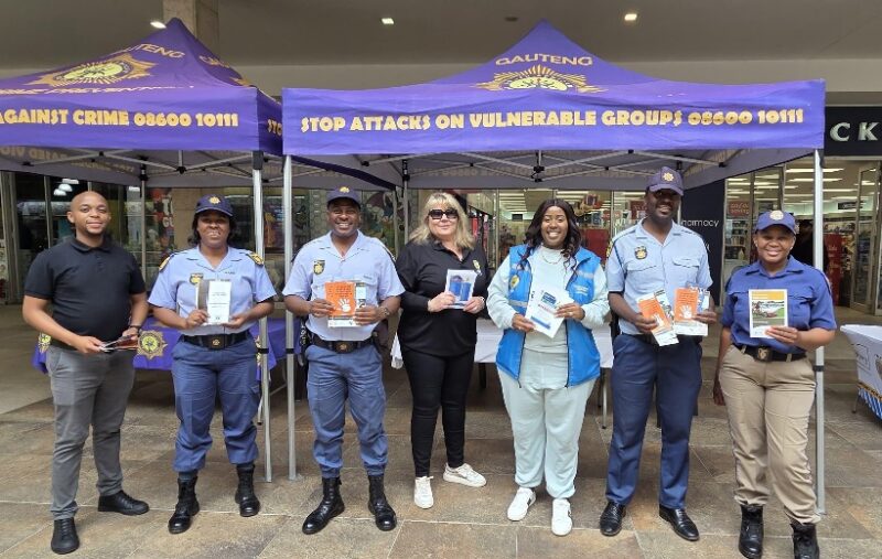 Officers and security partners during the crime prevention campaign at the Cedar Square shopping centre on October 29,2025. Photo: Supplied