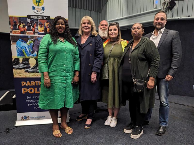 Douglasdale Community Policing Forum chairperson Lizzy Mabena extended warm wishes to residents, while reflecting on a year marked by reduced crime, stronger partnerships, and renewed commitment to community safety.