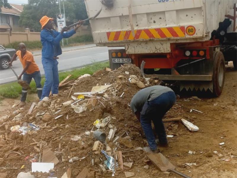 Clay Oven informal settlement resident Zola Kupa acted heroically to stop illegal dumping and protect his community from being unfairly blamed for pollution.