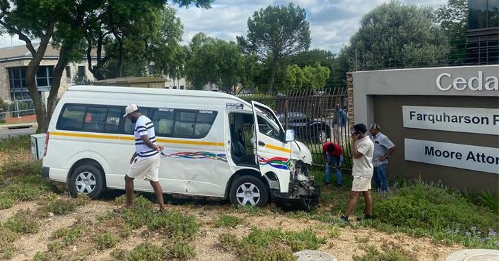 Ward 94 councillor David Foley is urging increased JMPD visibility on Cedar Avenue, as a crash between a minibus taxi and a private vehicle reignites fears over reckless driving in Broadacres.